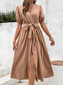 SHEIN Clasi 夏季纯色 V 领系腰简约裹身连衣裙 - 棕色 - 查看 4