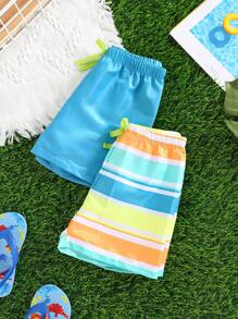 SHEIN Set de 2 shorts de baño a rayas con cintura elástica, lindos para bebé niño en verano - Azul - Ver 6