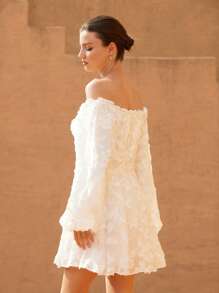 GENKIRA Off-Shoulder Kurzkleid mit Langarm und strukturierten Cut-Out Details, Damen - Weiss - Übersicht 2