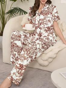 Conjunto de pijama con camisa de manga corta, cuello y pantalón corto con estampado de caracteres y paisajes de estilo chino - Color caoba - Ver 7