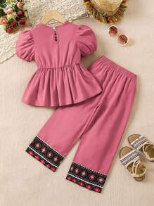 SHEIN Conjunto de 2 peças de blusa e calça estampadas modestas e casuais para meninas jovens, manga bufante vermelha