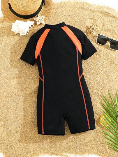 SHEIN Ung pojke Color Block Rundhalsad Kortärmad One-Piece Stickad Baddräkt