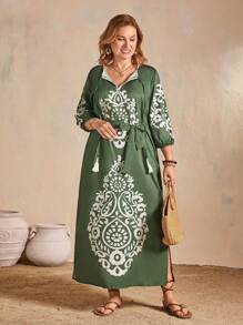 EMERY ROSE Holiday Casual Colorblock Printed Side Slit Dress - Green - View 4