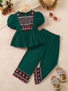 Bộ 2 món/Bộ áo tay phồng in họa tiết cổ điển bảo thủ màu đỏ và quần short trang phục thường ngày cho bé gái - Màu xanh lá cây đậm - Xem 7