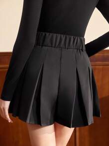 Vintamour Retro Elegant Women's Pleated Buttoned Shorts, Figure-Flattering, Black, Spring/Summer Summer Outfits For Women Shorts For Women Business Casual Woman Skort Office Outfits For Women Work Clothes Women Brunch Outfits For Women Old Money Style Women High Waisted Shorts Tropical Vacation Woman Clothes Skort Festival Outfits For Women Skorts For Women 1960s Outfit