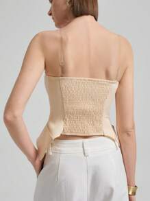 Ontre 女式橄榄绿色新年设计师风格简约弧形花瓣下摆衬衫 - 杏色 - 查看 2