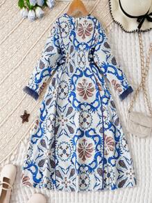 SHEIN Tween Mädchenkleid in Maxilänge mit digitalem Retrodruck, Rundhalsausschnitt, Langarm Patchwork mit blauem Mesh, geeignet für Ausgänge und Zuhause, Frühling/Herbst, passende Geschwisteroutfits (2 Stücke einzeln verkauft)