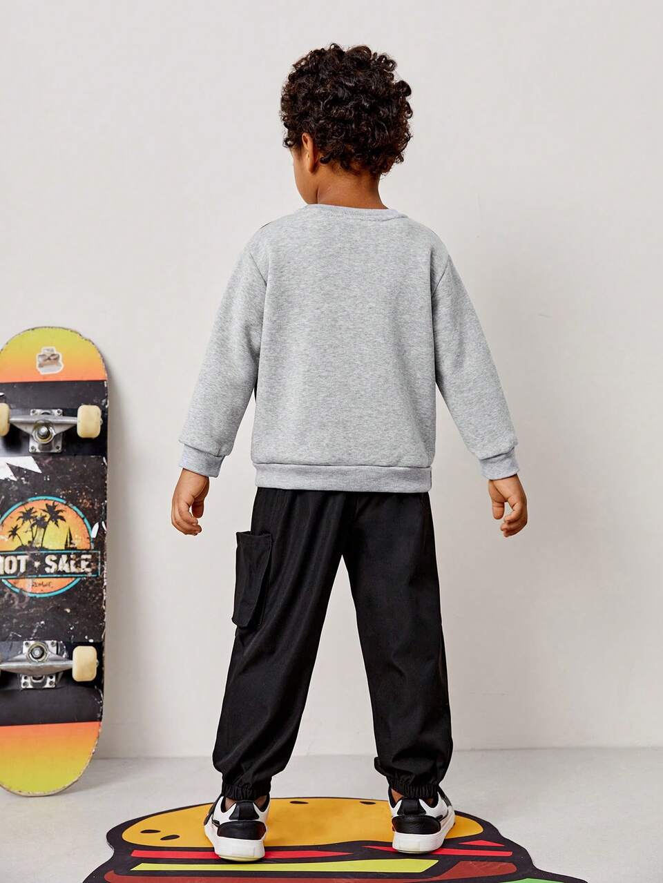 2pcs Young Boys Casual Loose Basic Crew Neck Sweatshirt + Contrast Cargo Jacket With Pockets & Solid Fleece Jogger Pants Set, Thickened