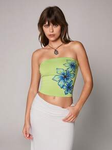 SHEIN Unity Vintage Blue Painterly Printed Tube Top, Fashionable Vacation Style For Women, Spring/Summer - Green - View 5