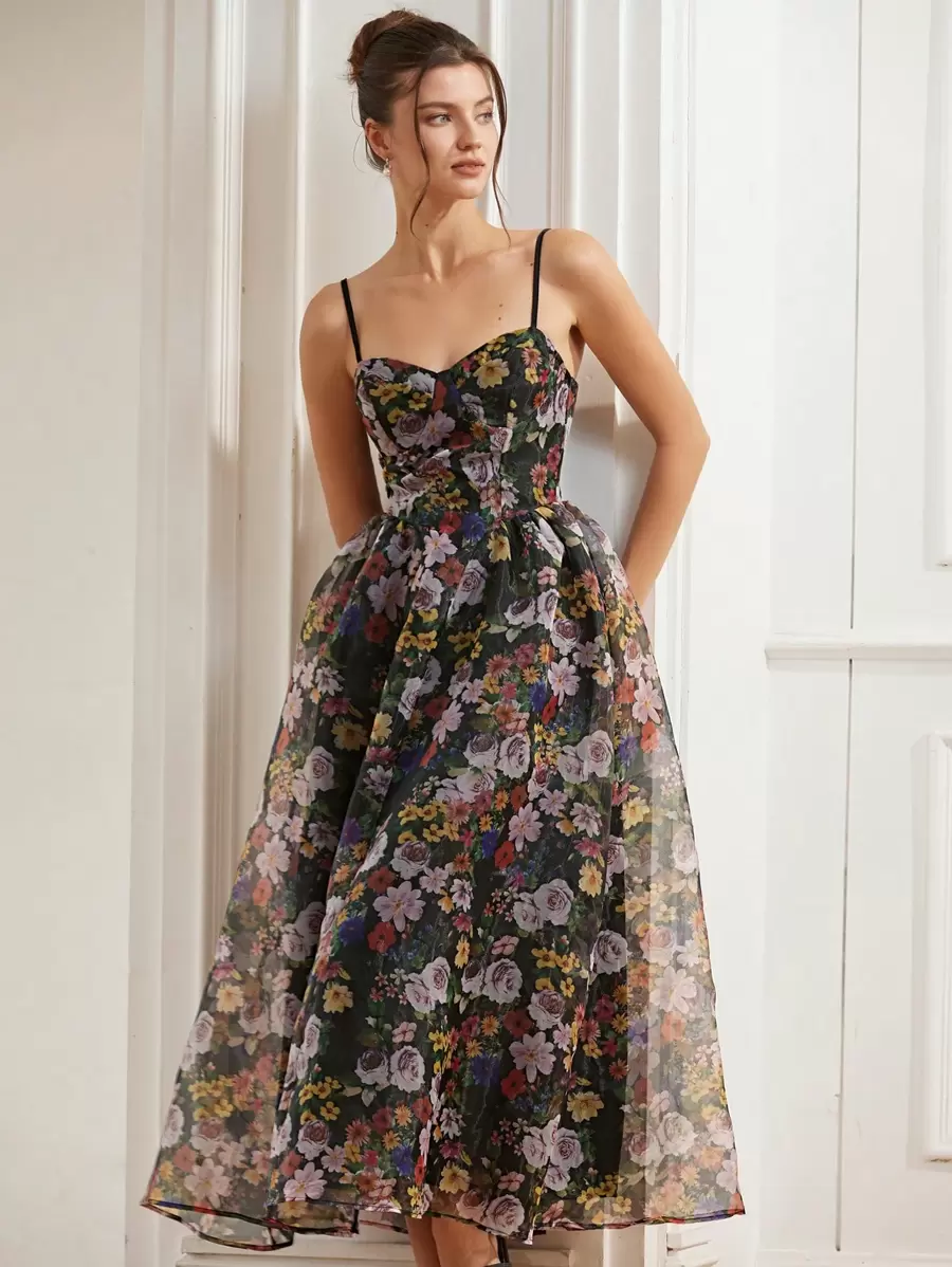 Revavyn 浪漫精致花卉印花收腰修身欧根纱面料长下摆超长礼服，优雅女士细肩带派对/晚礼服 - 彩色 - 查看 1