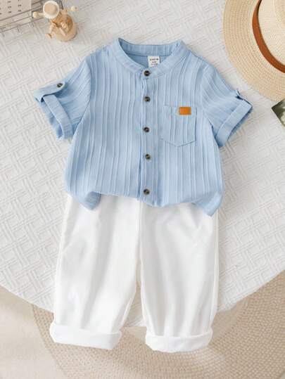 SHEIN LMoss Kids 2 件套男童/女童休闲度假可爱纯色简约短袖衬衫上衣和松紧腰纯色裤子套装，春夏秋季