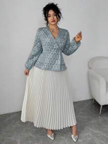 Elenzga Bộ 2 món áo jacquard hoa cỡ lớn cho nữ và chân váy xếp ly - Màu xanh lam - Xem 5