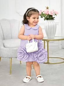 SHEIN Babygirl 夏季无袖纯色可爱 3D 花朵装饰彼得潘领连衣裙 - 淡紫色 - 查看 5