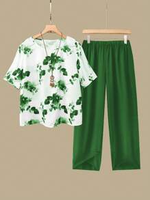 SHEIN 2pcs/Set Plus Size Women Floral Print Shirt & Elastic Waist Asymmetrical Patchwork Pants, Summer - Green - View 1