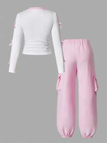 SHEIN Outfit für Tween-Mädchen bestehend aus rotem Crop Langarm T-Shirt mit Schleifen-Dekor und pinker weiter Cargohose, 2-teiliges Set im Lässig Street Fashion Stil für den Valentinstag - Pink - Übersicht 2