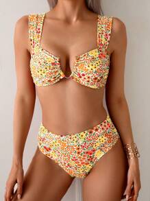 Women Spring Break Random Ditsy Floral V-Neck Spaghetti Strap Cute Sweet Flower Pattern Beach Bikini Swimwear Set For Summer Beach Vacation - Multicolor - View 3