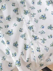 Men's New Spring/Summer Short Sleeve Blue Ditsy Floral White Shirt, Pastoral Style Gentleman Shirt For Everyday Wear, Family Matching Outfits Mommy And Me (3 Pieces Are Sold Separately)