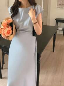 Wynsel 女士纯色圆领百褶修身短袖优雅办公室长裙 - 淺藍色 - 查看 1