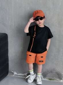 SHEIN Little Byeori Set de 2 piezas de Camiseta de cuello redondo casual y Pantalones cortos utilitarios verde neón para niños pequeños, apropiado para primavera/verano, uso diario, deportes, salidas, escuela, reuniones, festivales, actuaciones y sesiones de fotos. - Naranja - Ver 1