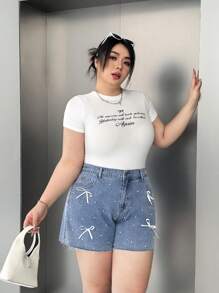 SHEIN EZwear Shorts de mezclilla lavada de talla grande con lazo y decoración de perlas