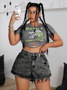 SHEIN ICON Plus Size Women's Casual Distressed Pockets Washed Denim Shorts - Grey - View 4