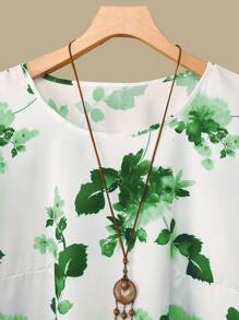 SHEIN 2pcs/Set Plus Size Women Floral Print Shirt & Elastic Waist Asymmetrical Patchwork Pants, Summer - Green - View 3