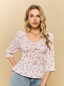 Poéselle 1 stuk dames blouse met vierkante kraag en ruches, middellange mouwen, minimalistische en casual dagelijkse kleding, bloemenblouse, blouse met rucheskraag