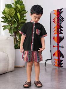 2 Stücke Set mit modischem, einfachem, praktischem, vielseitigem, weichem, bequemem jugendlichem Kleine Jungen, mit retro Mustern, Stehkragen Hemd und Shorts Set geeignet für den täglichen Gebrauch