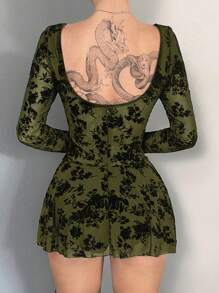 EgrlEra Women's Sexy Party Flocked & Mesh Floral Pattern Solid Color Long Sleeve Bodycon Dress - Olive Green - View 2