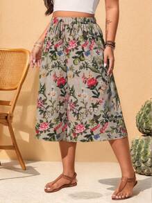 SHEIN Clasi Plus Size Women Floral All-Over Print Wide Leg Capri Pants, Beach Outfits - Multicolor - View 5