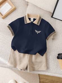 SHEIN 2 件套婴儿/幼儿男孩和女孩可爱针织 Polo 领拼接短袖上衣和短裤套装，夏季休闲运动装 - 彩色 - 查看 2