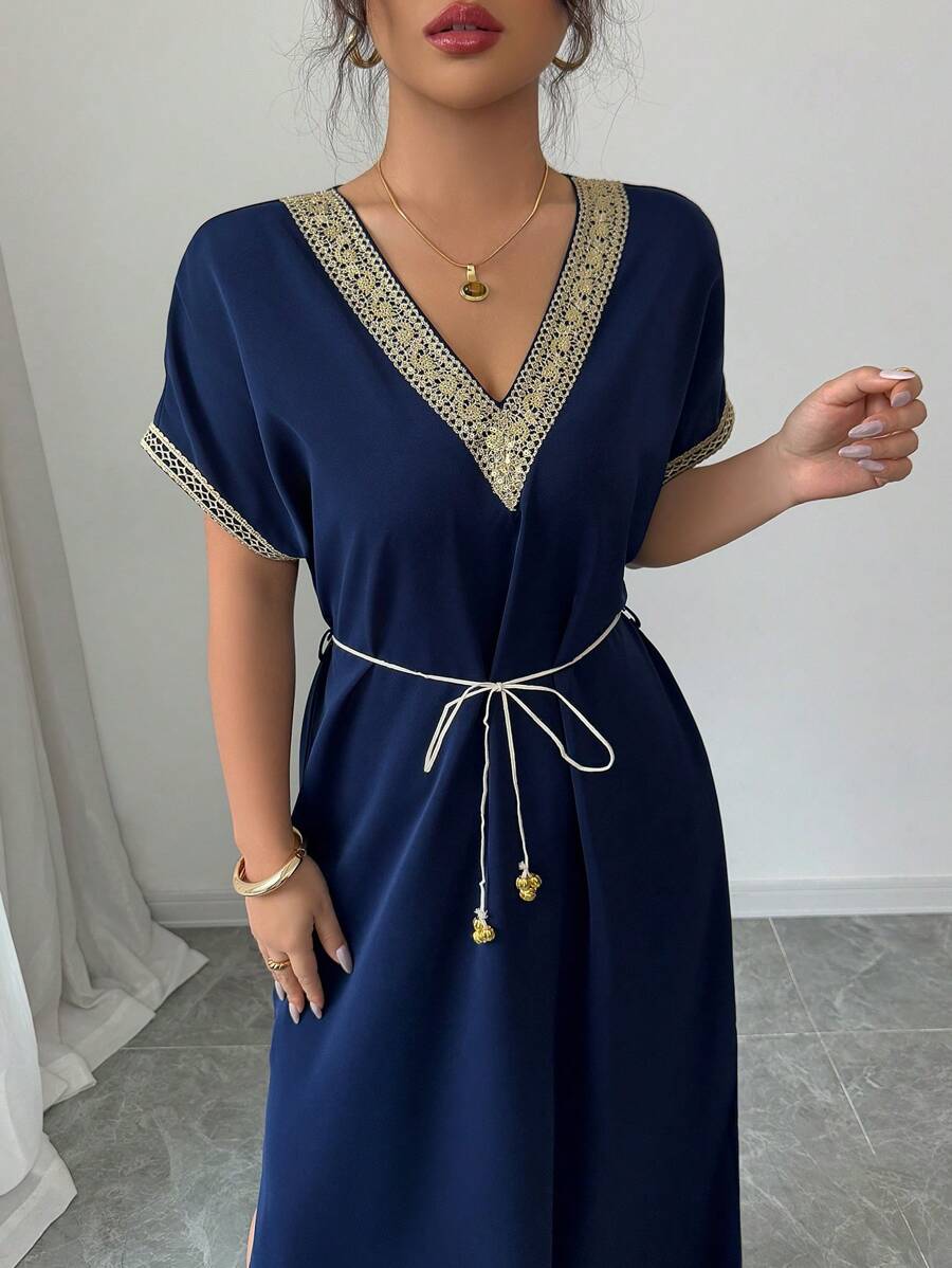 Rafferiza Nuevo vestido largo con abertura de manga corta, cintura holgada y decoración de cinturón trenzado dorado en estilo retro para mujeres