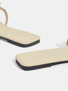 CUCCOO TILAWA 女士杏色蛇纹水钻装饰方头平底凉鞋，时尚通勤、约会、派对、街头、度假、婚礼必备 - 米色 - 查看 6