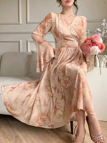 DAZY 中长 V 领花卉荷叶边女式连衣裙优雅秋季连衣裙长袖连衣裙