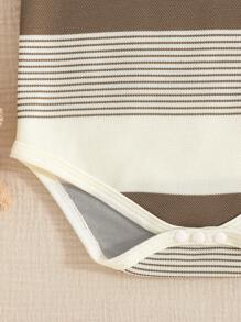 1 pieza Pelele de manga corta y cuello redondo para bebé niño con bordado de oso a rayas, con parche a presión en la entrepierna, cómodo y versátil para uso diario casual, nueva colección de verano - Marrón - Ver 6