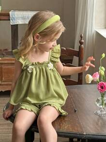 SHEIN LMoss Kids Set de 2 piezas compuesto por blusa con cuello cuadrado y volantes de unicolor y shorts tejidos para niña - Verde - Ver 6