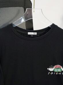 FRIENDS X SHEIN Casual Loose Letter Graphic Black Round Neck Short Sleeve T-Shirt For Women, Comfortable For Summer