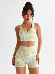 Dewbera Women Floral Print Cropped Tank Top And Shorts Activewear Set - Multicolor - View 3