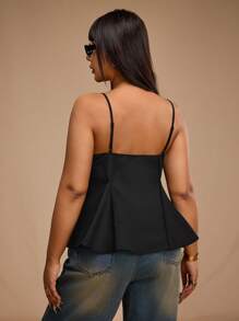 SHEIN Forever 21 Spring&Summer Women Plus Size Romantic/Prom/Formal/Birthday/90s/Business Casual Woman/Elegant/Western Wear/Going Out/Fashion/Casual/Y2k/Club/Office /Cocktail/Vintage/Bodycon/Rave Festival/Funny/Classy/Old Money/Streetwear/Vacation/Country Concert/Work /Modest/Spring Break/Bachelorette/Concert/Baddie/Basic/Graduation/Lace/Black Cami Top - Black - View 2