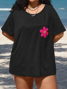 SHEIN CURVE+ Summer Women Plus Size Casual Round Neck Pocket 3D Flower Print White T-Shirt - Black - View 4