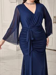 Modelyn Abito elegante da donna taglia grande, monocolore, con scollo a V incrociato, maniche a campana arricciata e orlo a coda di pesce