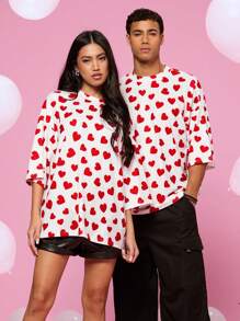Manfinity VCAY Camiseta de manga corta unisex de corte holgado, cuello redondo y hombros caídos con estampado de pequeños corazones en todo el diseño