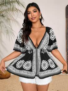 Flirla Plus Size Casual Beach Vintage Print Short Sleeve Shirt - Black and White - View 5