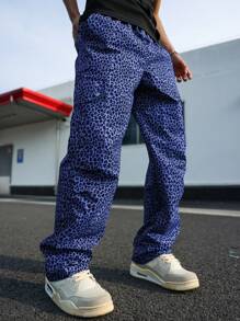Manfinity EMRG Men's Casual Leopard Print Loose Fit Cargo Pants - Multicolor - View 1