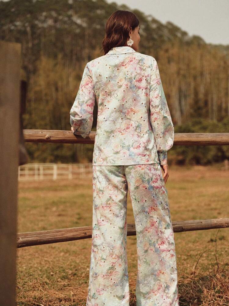 Modisches 2-teiliges Outfit aus bestickter Damen Langarm Knopfhemd und Hose für den Urlaub, Frühling, Lässig, Modern, Elegant, Floral, Festival