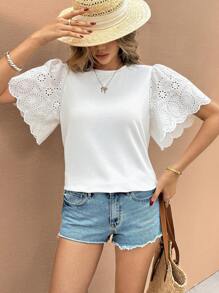 SHEIN Frenchy Eenvoudig Frans T-shirt met korte mouwen en borduurwerk, effen wit, eenvoudig en modieus, geschikt voor zomerkleding, zomeroutfits voor vrouwen, vakantie-outfits, grafische T-shirts voor dames, boho-kleding voor dames, schattige zomertopjes, geborduurde top