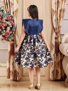 Vestido de niña preadolescente con detalles de lazo, diseño de jacquard floral y patchwork de satén