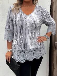 EMERY ROSE Plus Size Women's Elegant Floral Print Lace Trim 3/4 Sleeve Knit Top, Versatile For Spring & Summer - Grey - View 4