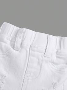 SHEIN Pantalones cortos de mezclilla blanca con bolsillo rasgado y parche para bebé niño, para primavera y verano - Blanco - Ver 5