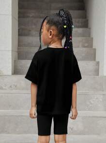 Young Girl Casual Minimalist Short Sleeve Top & Shorts 2 Pieces Set, Suitable For Summer